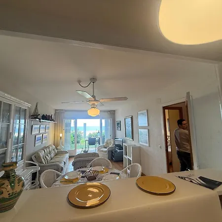 Cosette Tamarius بلاتجا ذارو